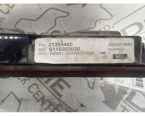 MACK GU813 Instrument Cluster