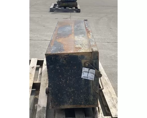 MACK GU Tool Box