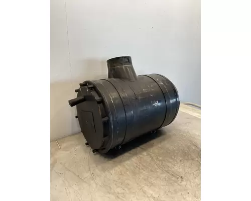 MACK LE613 Air Cleaner