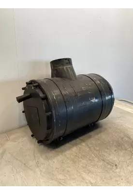 MACK LE613 Air Cleaner