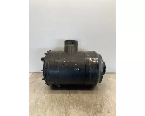 MACK LE613 Air Cleaner