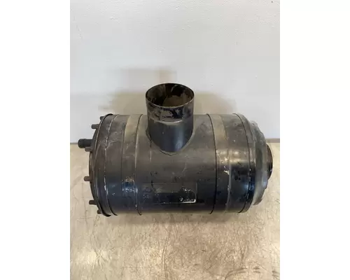 MACK LE613 Air Cleaner