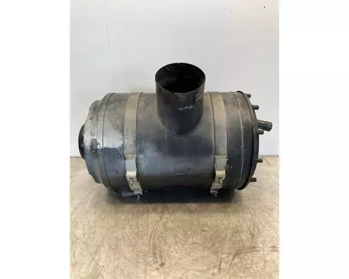 MACK LE613 Air Cleaner