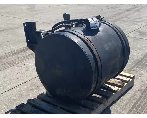 MACK LE613 Fuel Tank