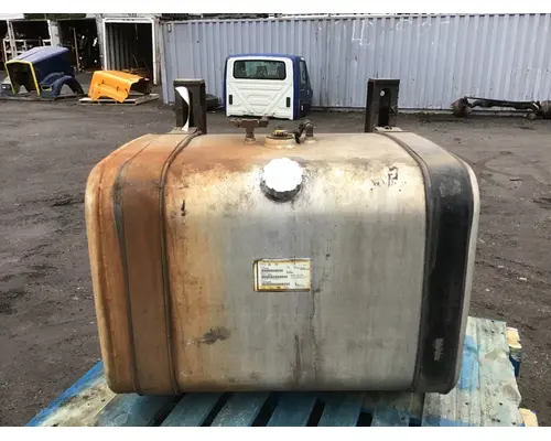 MACK LE613 Fuel Tank