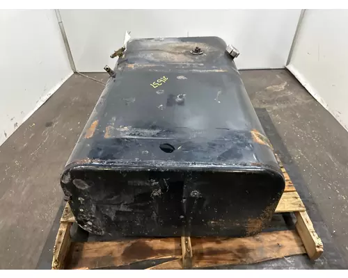 MACK LE613 Fuel Tank