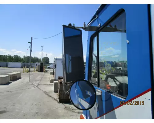 MACK LE613 MIRROR ASSEMBLY CABDOOR