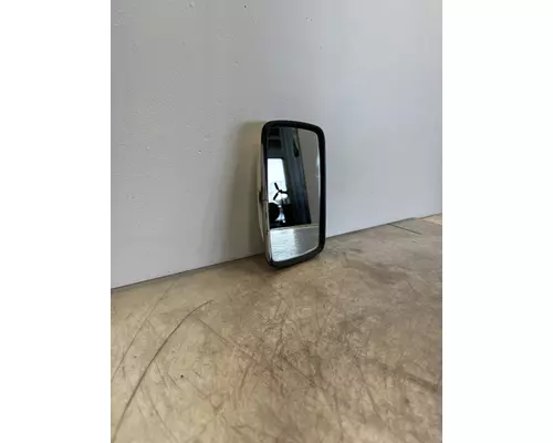 MACK LE613 Mirror