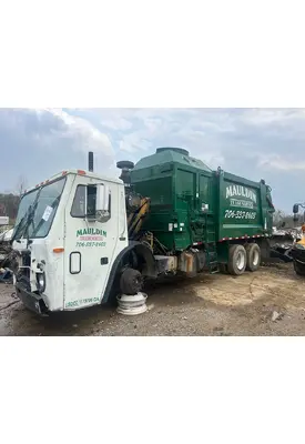 MACK LEU (TerraPro) Universal Slip Yoke