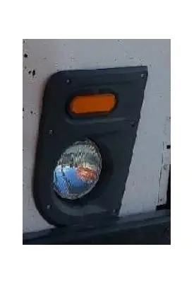 MACK LEU613 2009-2016 HEADLAMP ASSEMBLY