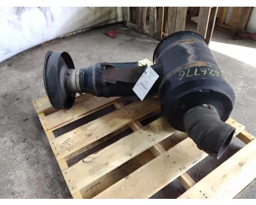 MACK LEU613 AIR CLEANER