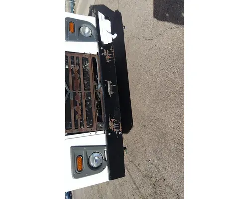 MACK LEU613 BUMPER ASSEMBLY, FRONT