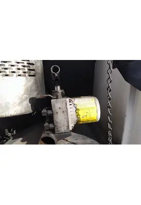 MACK LEU613 CAB JACK