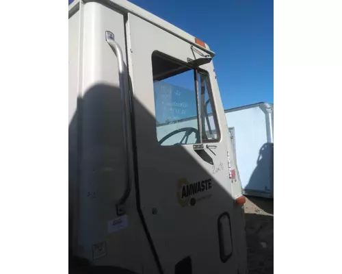 MACK LEU613 DOOR ASSEMBLY, FRONT