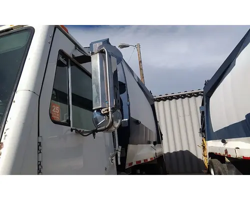 MACK LEU613 MIRROR ASSEMBLY CABDOOR