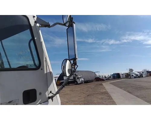MACK LEU613 MIRROR ASSEMBLY CABDOOR