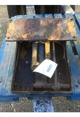 MACK LEU613 Refuse body