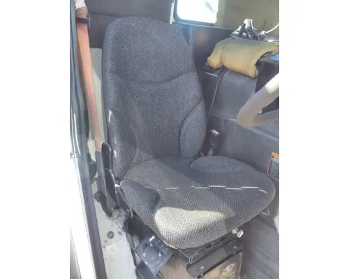 MACK LEU613 SEAT, FRONT