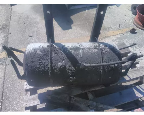 MACK LEU633 AIR TANK