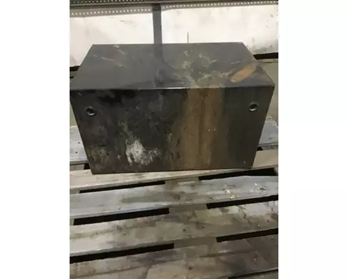 MACK LEU633 Tool Box