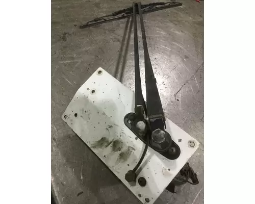 MACK LEU633 Wiper Motor, Windshield