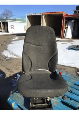 MACK LE Seat