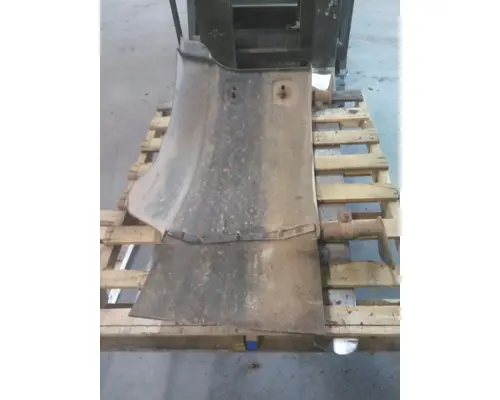 MACK LR612 FENDER EXTENSION