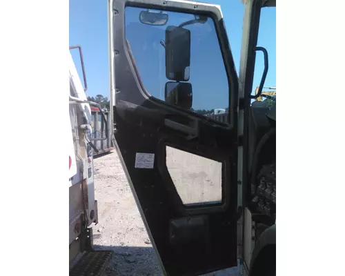 MACK LR613 DOOR ASSEMBLY, FRONT