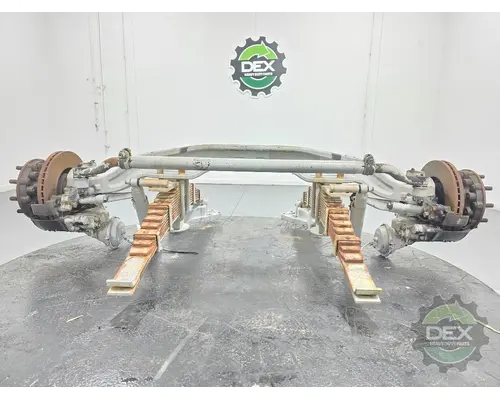 MACK LR Axle Assembly, Front (Steer)