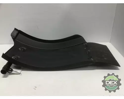 MACK LR Fender