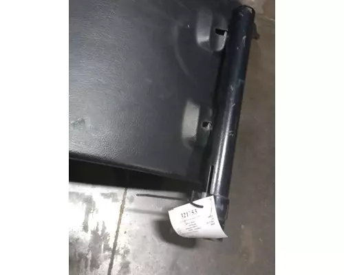MACK LR Fender
