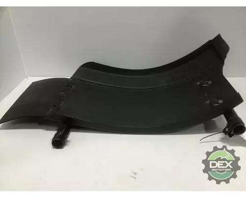 MACK LR Fender