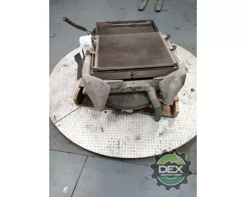 MACK LR Radiator