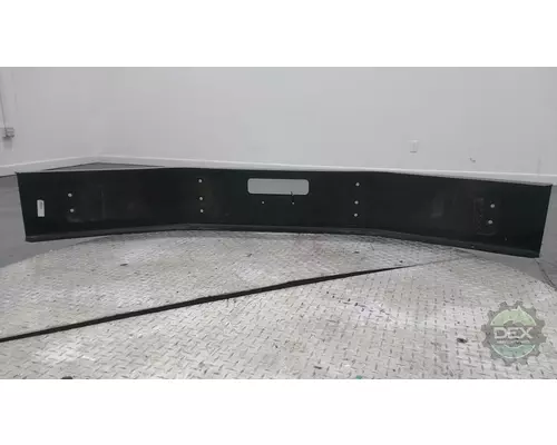 MACK MD 8611 bumper, front