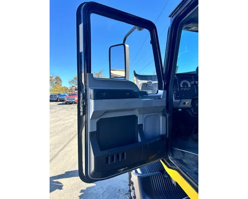 MACK MD Door Assembly, Front