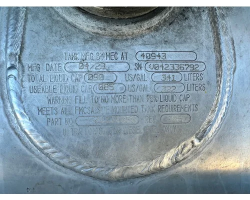 MACK MD Fuel Tank