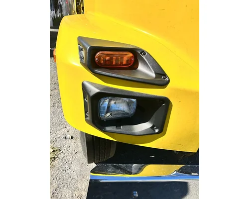 MACK MD Headlamp Assembly