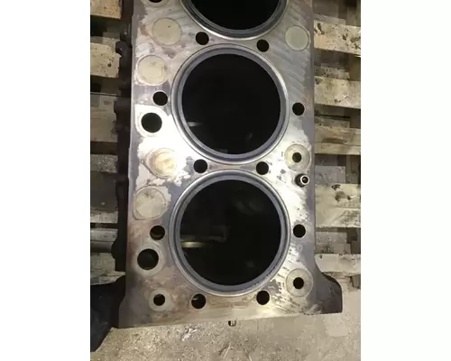 MACK MP7 CYLINDER BLOCK