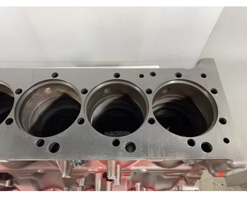 MACK MP7 Cylinder Block