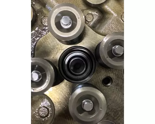 MACK MP7 Cylinder Head