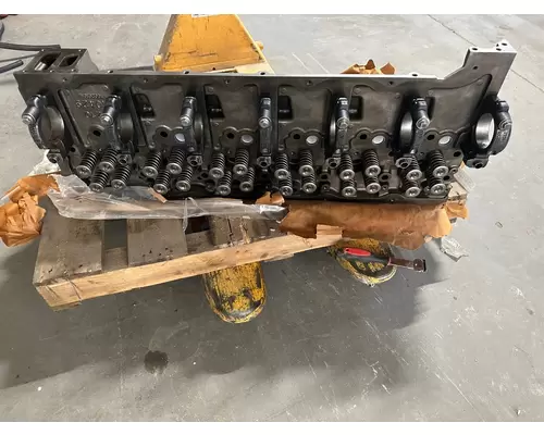 MACK MP7 Cylinder Head