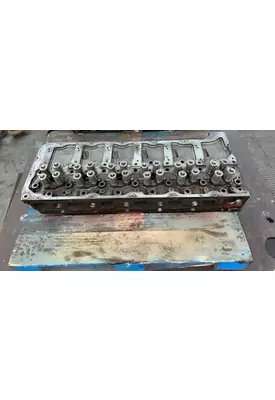 MACK MP7 Cylinder Head in Opa-Locka, FL #3780