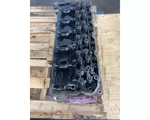 MACK MP7 Cylinder Head