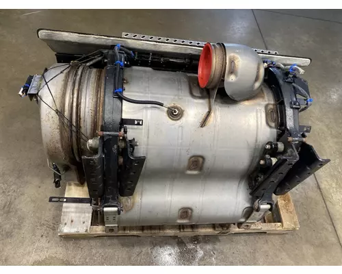 MACK MP7 DPF (Diesel Particulate Filter)