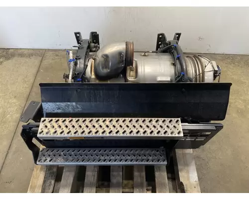MACK MP7 DPF (Diesel Particulate Filter)