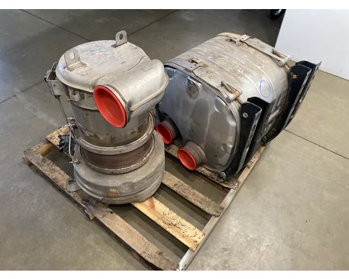 MACK MP7 DPF (Diesel Particulate Filter)