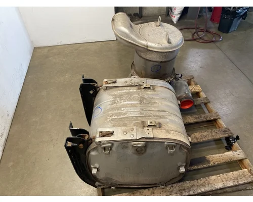 MACK MP7 DPF (Diesel Particulate Filter)