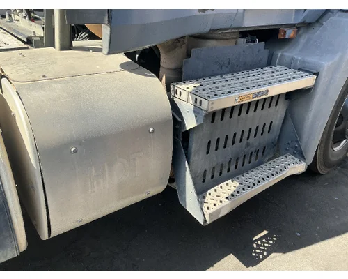 MACK MP7 DPF (Diesel Particulate Filter)