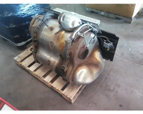 MACK MP7 DPF ASSEMBLY (DIESEL PARTICULATE FILTER)