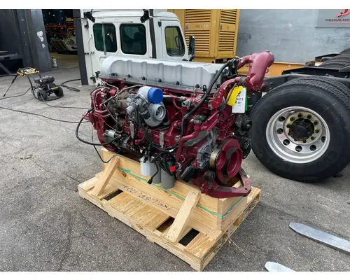 MACK MP7 Engine Assembly